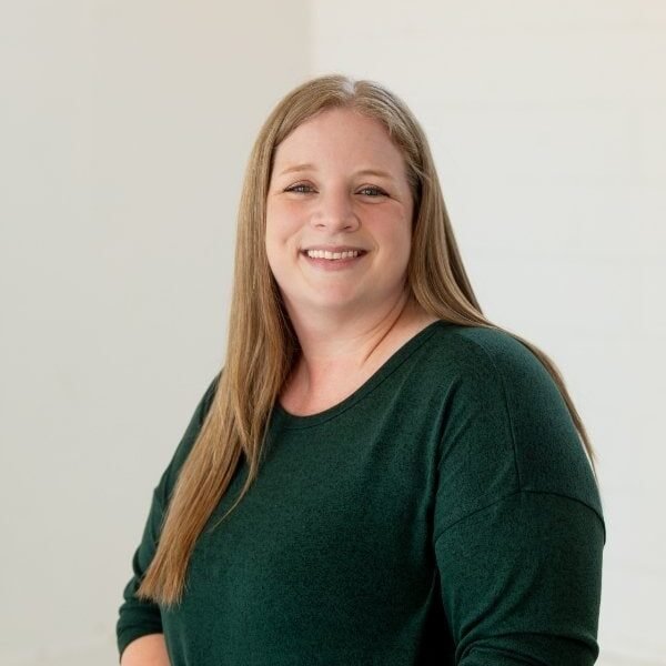headshot of natasha francis counselor / therapist at mindful counseling in denton tx